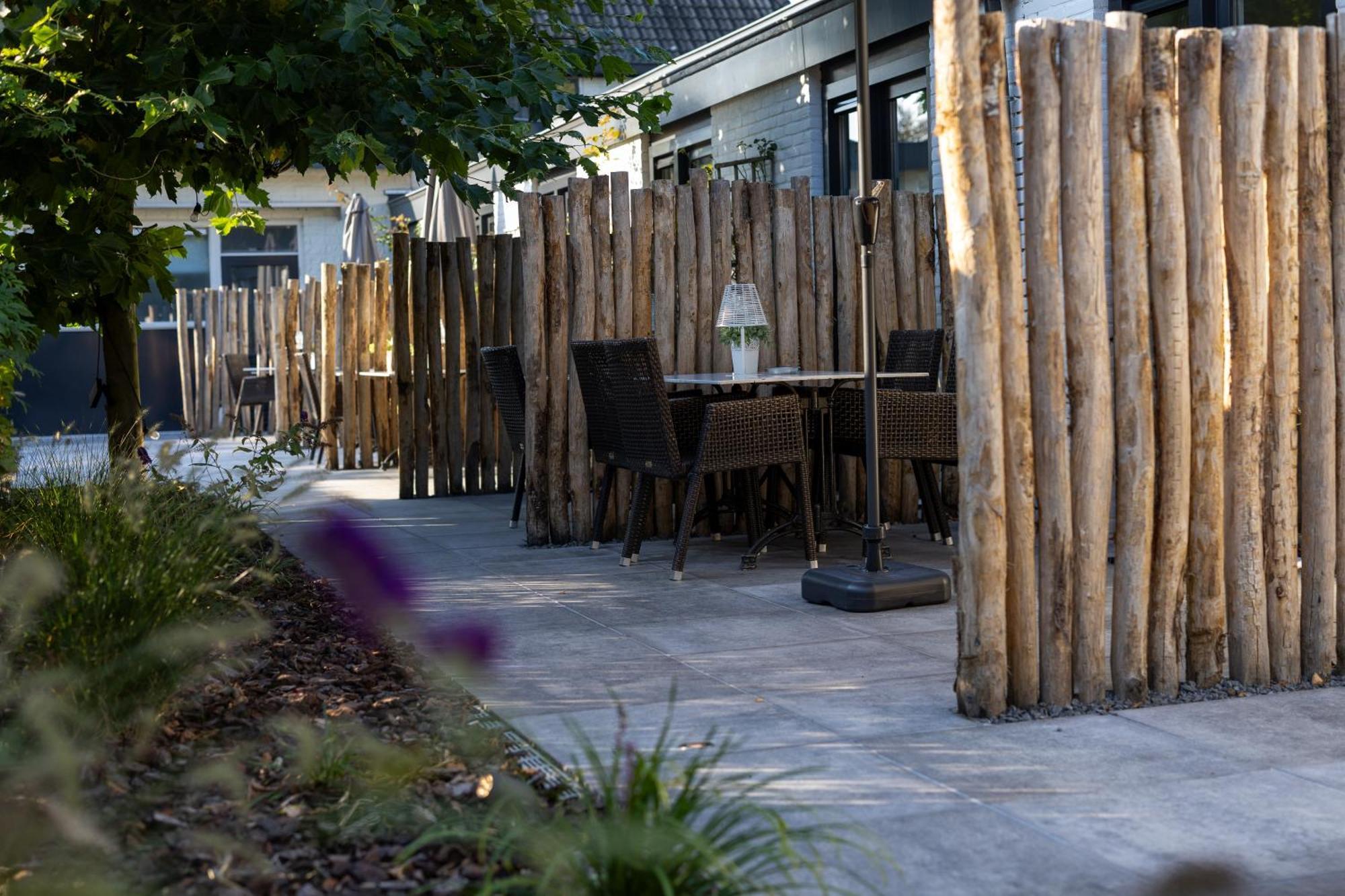 Hotel Restaurant 'De Vossenberg' Vierhouten Exterior photo